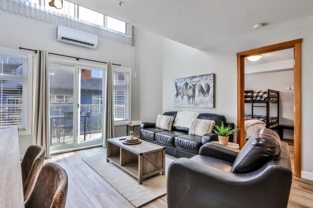 Charming 1 Bdrm Plus Loft With Views Managed By Little Sister Getaways Canmore Exterior foto